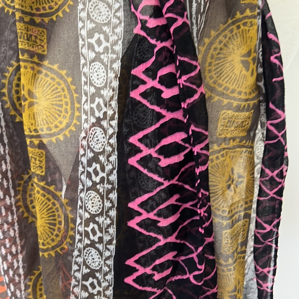 Multicolor Scarf - Picture 3 of 3